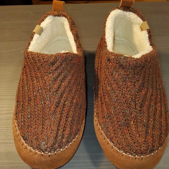 Acorn Shoes - Acorn Women's Recycled Camden Slippers